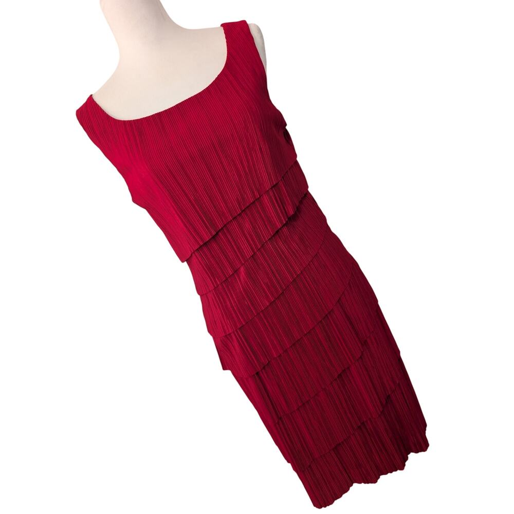 CONNECTED APPAREL! RICH RED MICRO PLEATED, DIAGONAL TIERED SLEEVELESS DRESS! 10